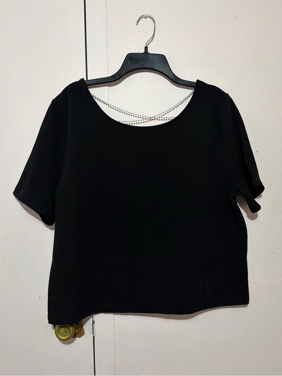 Andthewhy Tops - Women's Black Short-Sleeve Scoop Neck Top
